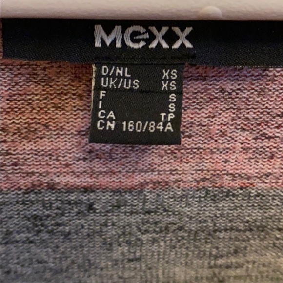 Long Sleeve Cowl Neck Shirt - Picture 4 of 4